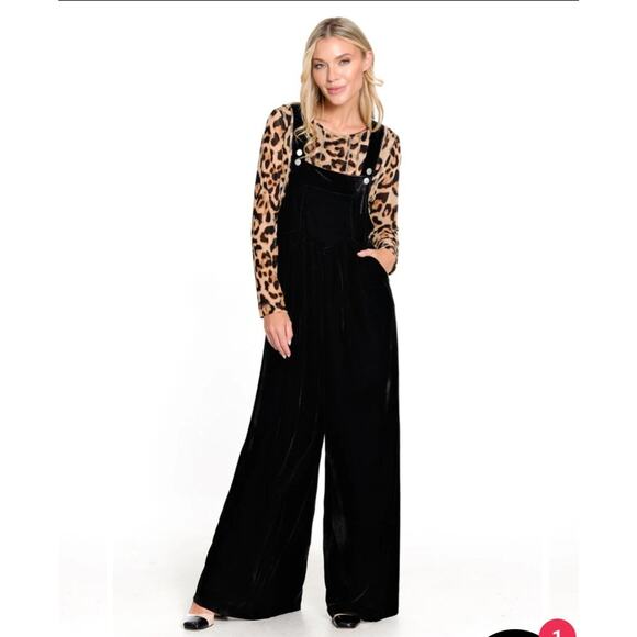 John Mark Women's Black Velvet Wide Leg Overall Jumpsuit SZ L Formal Cocktail - Picture 1 of 9